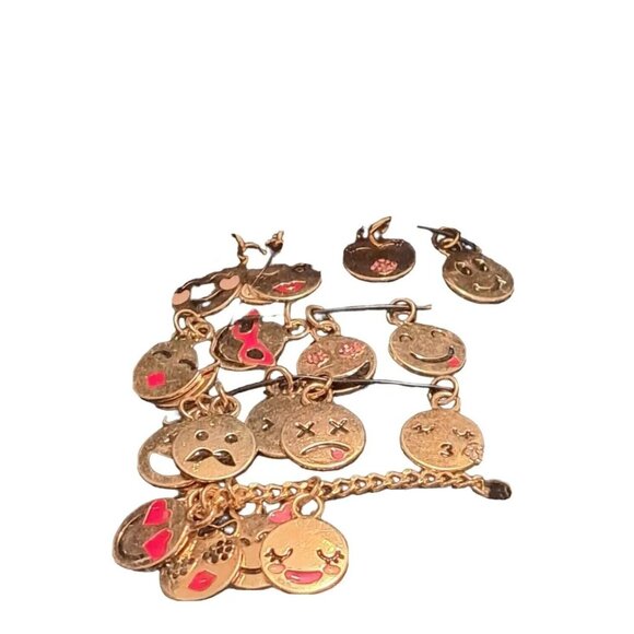 Jessica Carlyle Analog Watch Bracelet Charm Set Emoji New Box Mental Health - Picture 6 of 8